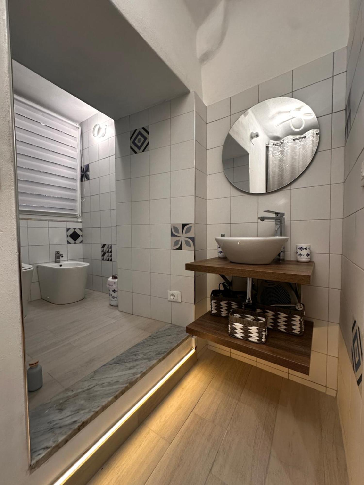 La Casa Di Dory In Primopiano Apartment Genoa Ngoại thất bức ảnh